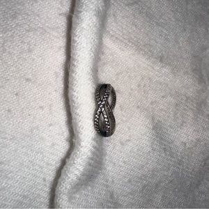 Pandora studded ring 4.5 silver